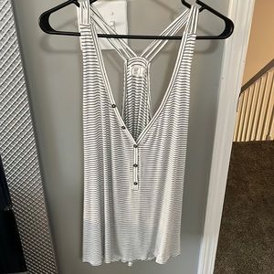 Maurices 24/7 tank, size XL